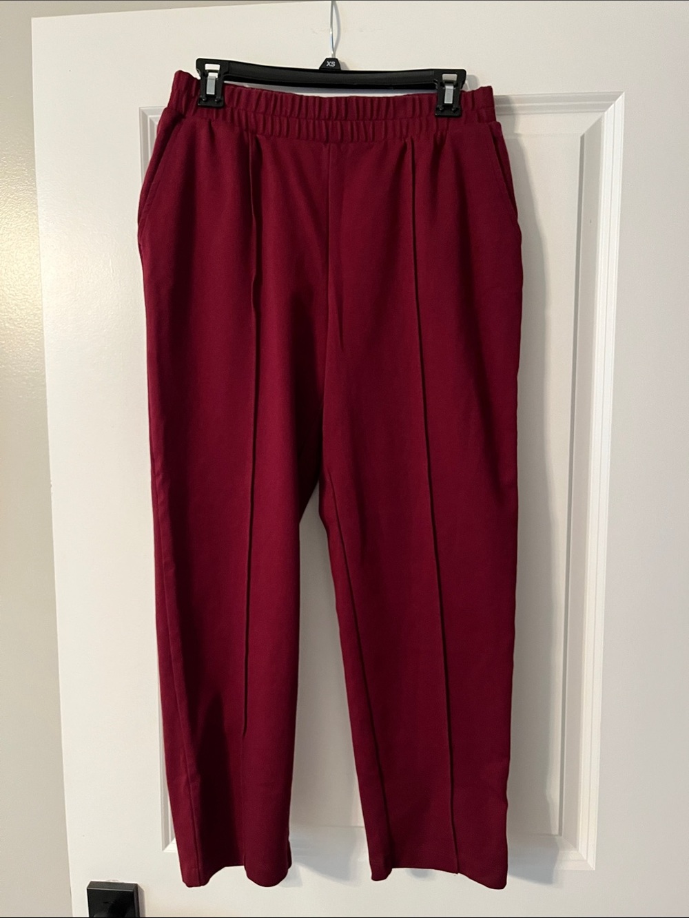 a new day High-Rise Pull-On Knot Trousers with pockets in burgundy (size small)